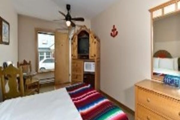 BLUE GULL INN-CANNON BEACH (Cannon Beach)